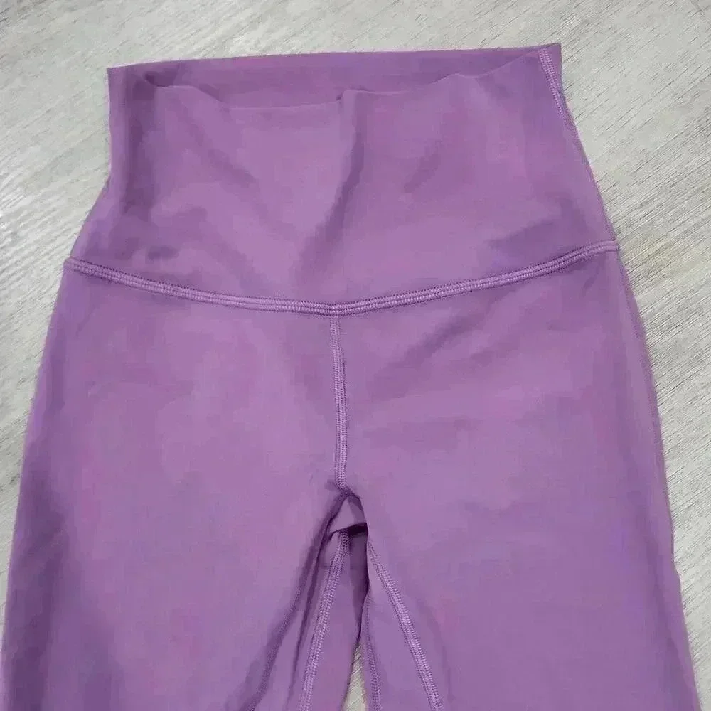 Lululemon Women's Align Ankle-Length Leggings Lavender Size 4 - Picture 2 of 7